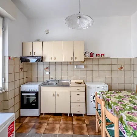 Bilocale Zona Corte Di Mare Апартаменты